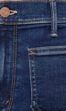 Load image into Gallery viewer, MOTHER DENIM The Patch Pocket Mid Rise Maven Sneak
