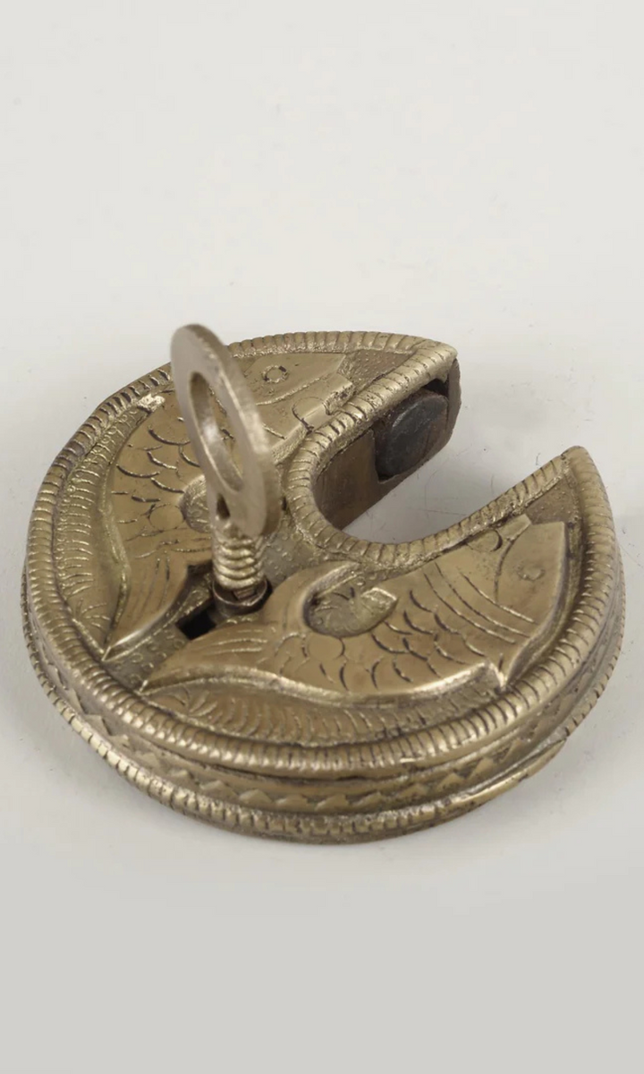 BRASS | Round Fish Lock – SAINTE The Store