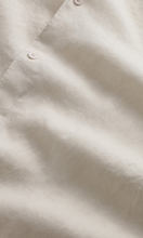 Load image into Gallery viewer, NN .07 Enzo Classic Collar Linen Shirt
