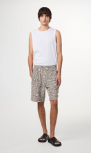 Load image into Gallery viewer, NN .07 Jerry Bouclé Jacquard Shorts
