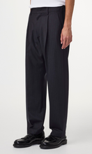 Load image into Gallery viewer, NN .07 Kay Relaxed Fit Linen Blend Trouser
