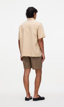 Load image into Gallery viewer, OAS LINEN SHORTS
