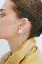 Load image into Gallery viewer, PORTER | Petite Thick Huggies 8mm
