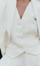 Load image into Gallery viewer, ST. AGNI Tailored Linen Vest
