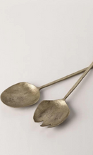 Load image into Gallery viewer, BRASS Antique Finish Thin Handle Servers
